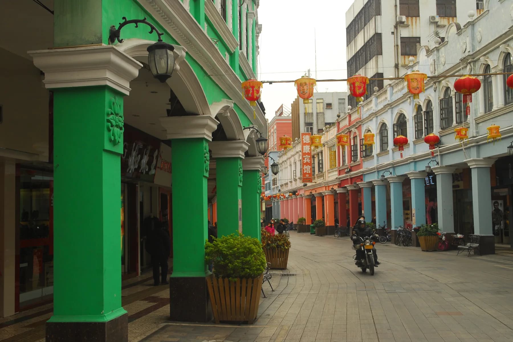 Huagai pedestrian street in Daliang, Shunde